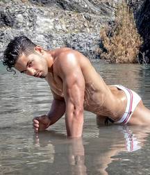 hommes 5a9c0885b913b.jpg