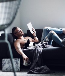 hommes 5a9c08c0af476.jpg