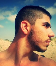 looking for 5aa3ece5ac7fa.jpg