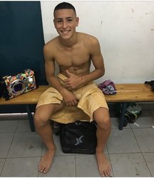 russian boys 5aa8f5312e5a2.jpg
