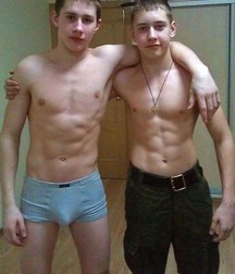 russian boys 5aa8f544e3b18.jpg