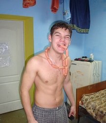 russian boys 5aa8f55ae53c3.jpg