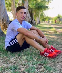 russian boys 5aa8f5626998b.jpg