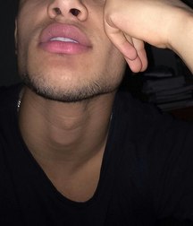charm , no porn 5ab148bac655a.jpg