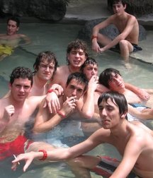 beach & pool 5ab3b2519cf6f.jpg