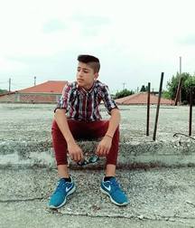 amis 5ab8c26b83a90.jpg
