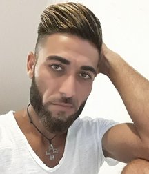 amis 5ab8c2ba0e1e7.jpg