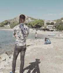 amis 5ab8c2e460c5d.jpg