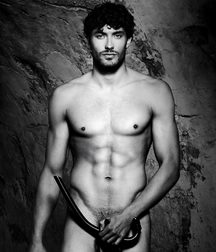 les dieux du stade 5aca7b5f5a2d1.jpg