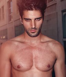 models and frends 5acc7f2182f19.jpg