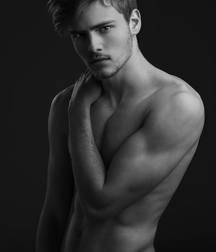 models and frends 5acc7f61e00f9.jpg