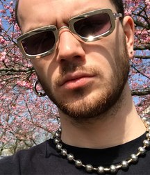 les hommes sont beaux 5ad25a8ac0b44.jpg