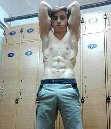 wowwww boyssss 5adf4d0c25e45.jpg
