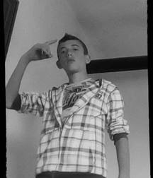 2 ou 3 amis sexy 5ae17f80271aa.jpg
