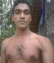 2 ou 3 amis sexy 5ae17f9f37338.jpg