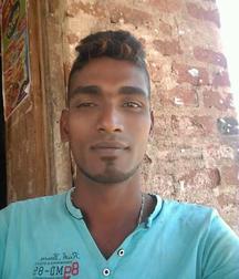 2 ou 3 amis sexy 5ae17fb883818.jpg