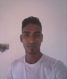 2 ou 3 amis sexy 5ae17ffeeda10.jpg