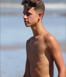 follow all boys 5ae1f3213538b.jpg