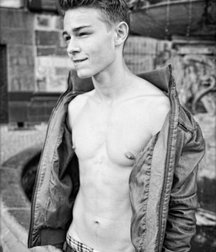 follow all boys 5ae1f32a97177.jpg