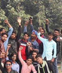 indian frends 5ae31182e14d2.jpg