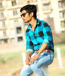 indian frends 5ae3119a30ecf.jpg