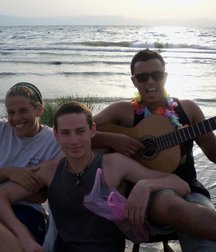 so nice boys 5ae3796f11675.jpg