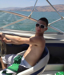 en bateau 5ae4d66a1ba97.jpg
