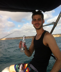 en bateau 5ae4d6dd95b95.jpg
