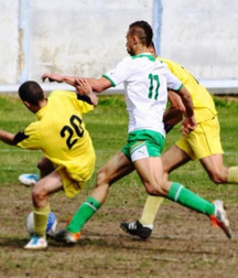 soccers and.... 5ae4e0a2a75da.jpg