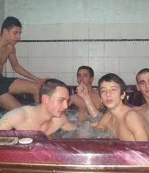 sex in the water 5ae5ea3c47de9.jpg