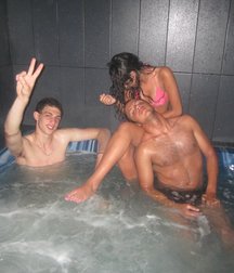 sex in the water 5ae5ea5f4a916.jpg