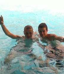 natation sexy 5ae61ddd084fb.jpg