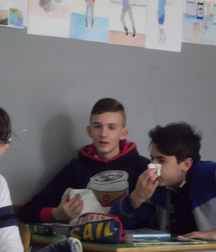 amis d'ecole 5ae6c5732a982.jpg