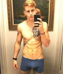 un peu de sex  5ae7283a0b6b0.jpg