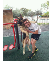 boys dogs & other animals 5ae96bdd214f9.jpg