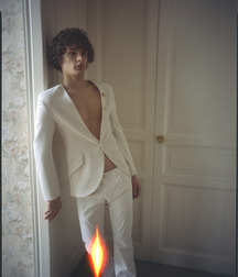 les plus beaux et sexy garçons 5af17ab6d3a0f.jpg