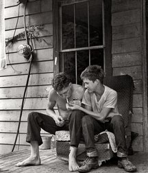 vintage & dancing 5af1fa84e5c2a.jpg