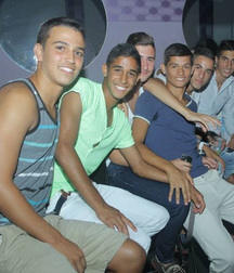 encore des jeunes amis 5af74c9969562.jpg
