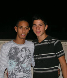 encore des jeunes amis 5af74c9bd758c.jpg