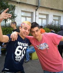 encore des jeunes amis 5af74cd17b11a.jpg