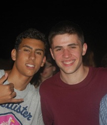 encore des jeunes amis 5af74d5f1a5c5.jpg