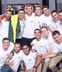 encore des jeunes amis 5af74deb66bfd.jpg