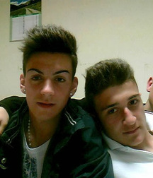 encore des jeunes amis 5af74dfdd8bb2.jpg