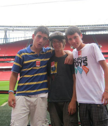 boys and boys 5afc1de8f204b.jpg