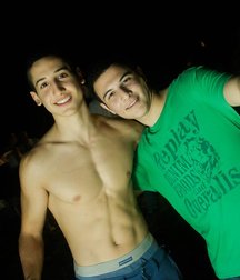 boys and boys 5afc1e00a58ea.jpg