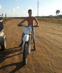 julien et ses amis 5afc969b27329.jpg