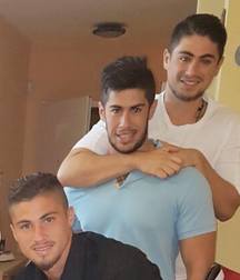 julien et ses amis 5afc9777beed8.jpg