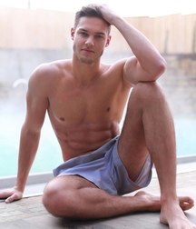  unforgettable guys 5afd806aa01f8.jpg