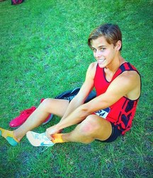 fantastic pics of boys 5b008e8620403.jpg