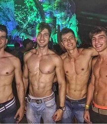 lundi de sex 5b02df9159fea.jpg